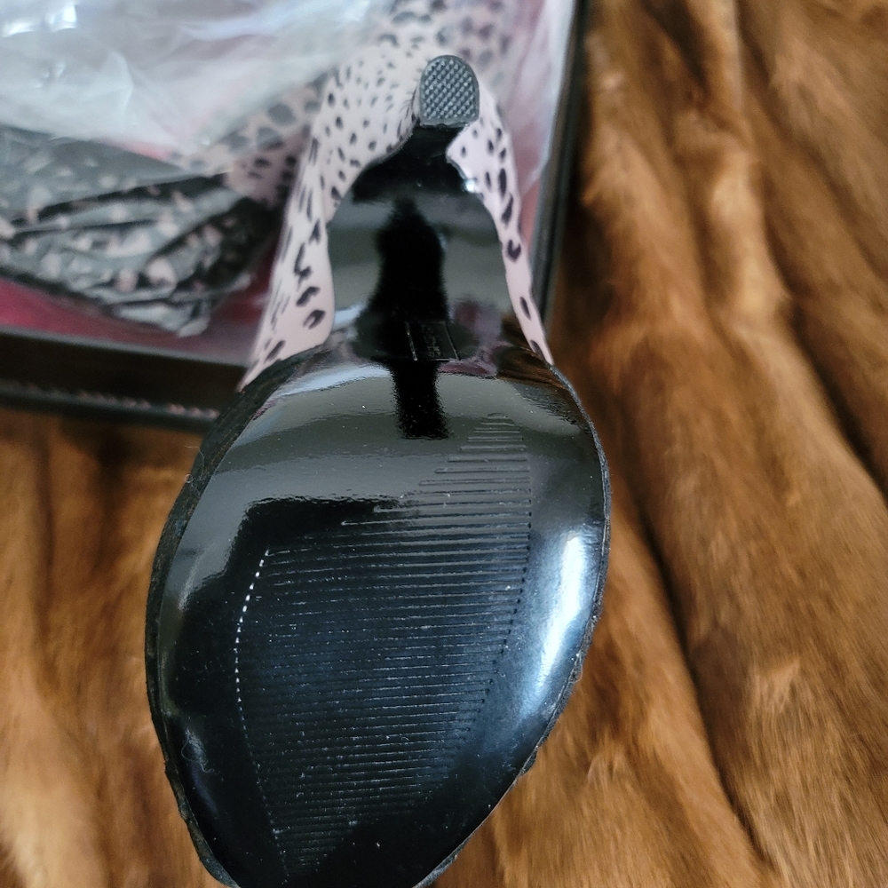 Steven P-Dancin Leopard Platform Pump (Rare) - Picture 3 of 3
